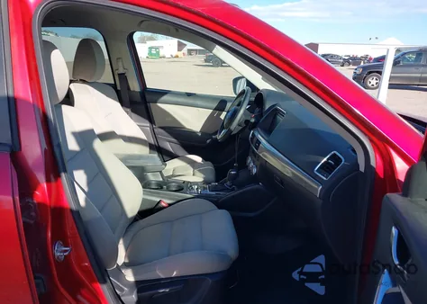 2016 Mazda Cx-5 Touring z USA, uszkodzony, nr VIN JM3KE2CY4G0883478